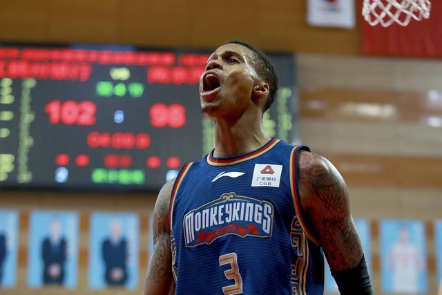 🏀快船末节制胜击退勇士 马瑟林20+9+8 加兰15+6 库里24+6